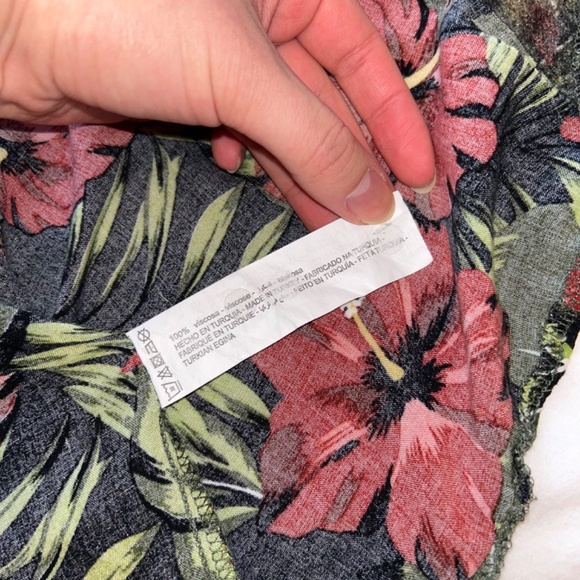 Lefties brand tropical button down - Picture 3 of 3